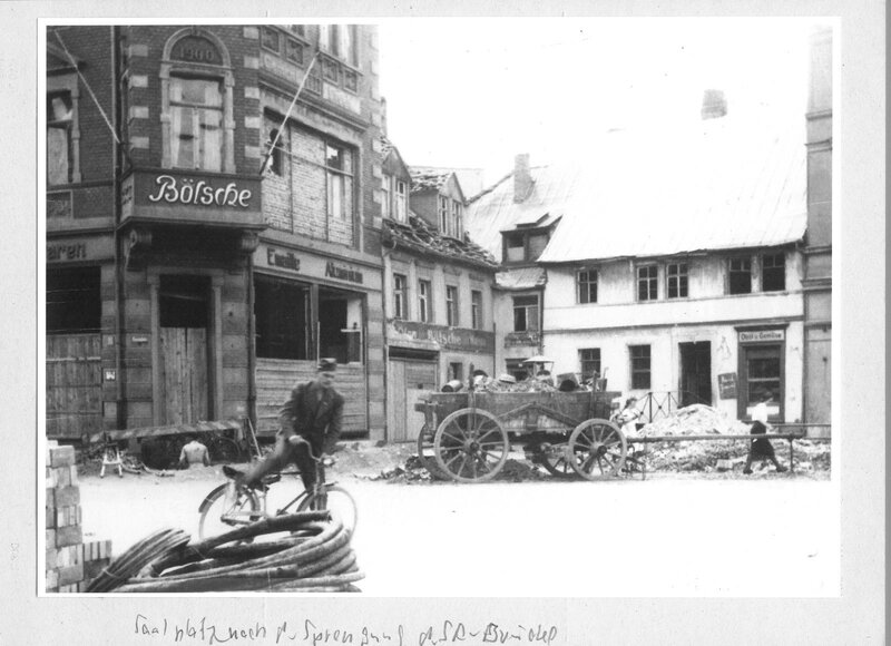 Zerstörungen Saalplatz 2